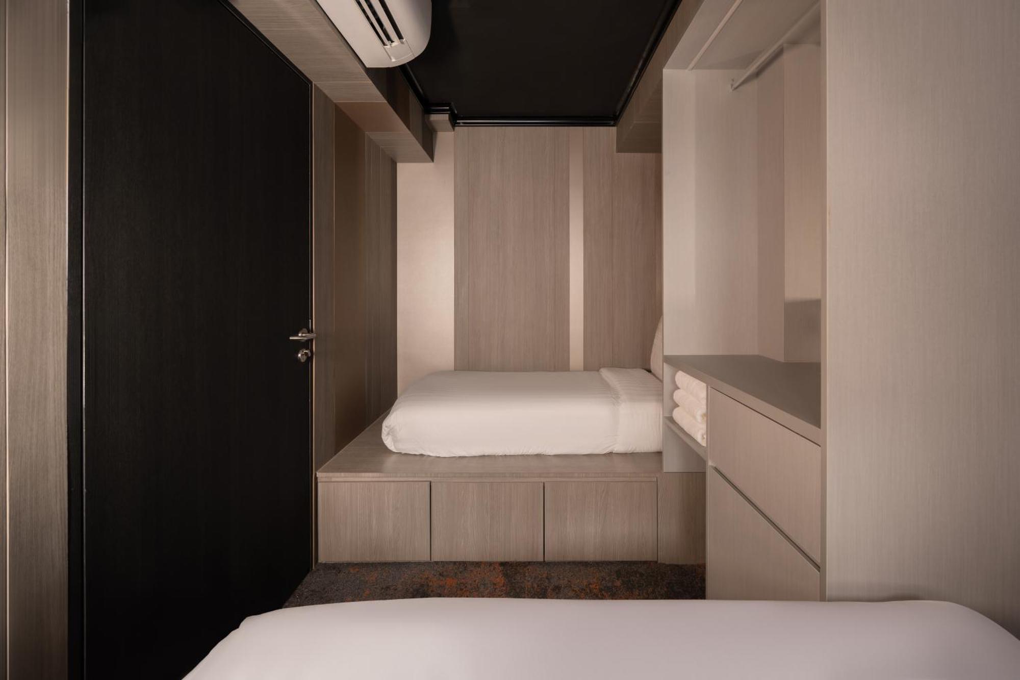 Cube Social Boutique Capsule Hotel At Boat Quay Singapour Extérieur photo