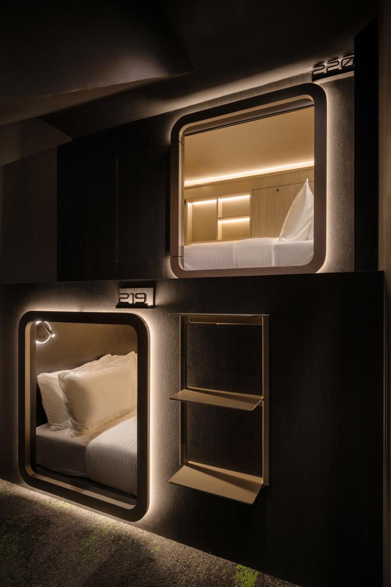 Cube Social Boutique Capsule Hotel At Boat Quay Singapour Extérieur photo