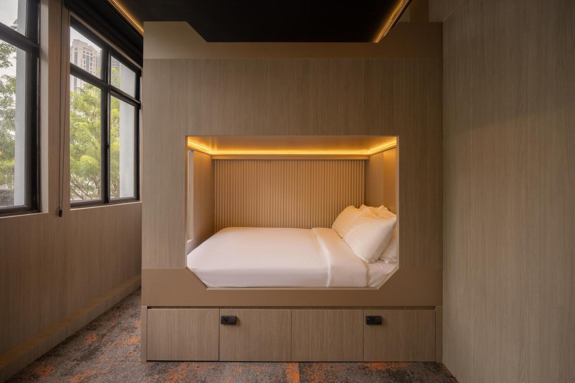 Cube Social Boutique Capsule Hotel At Boat Quay Singapour Extérieur photo