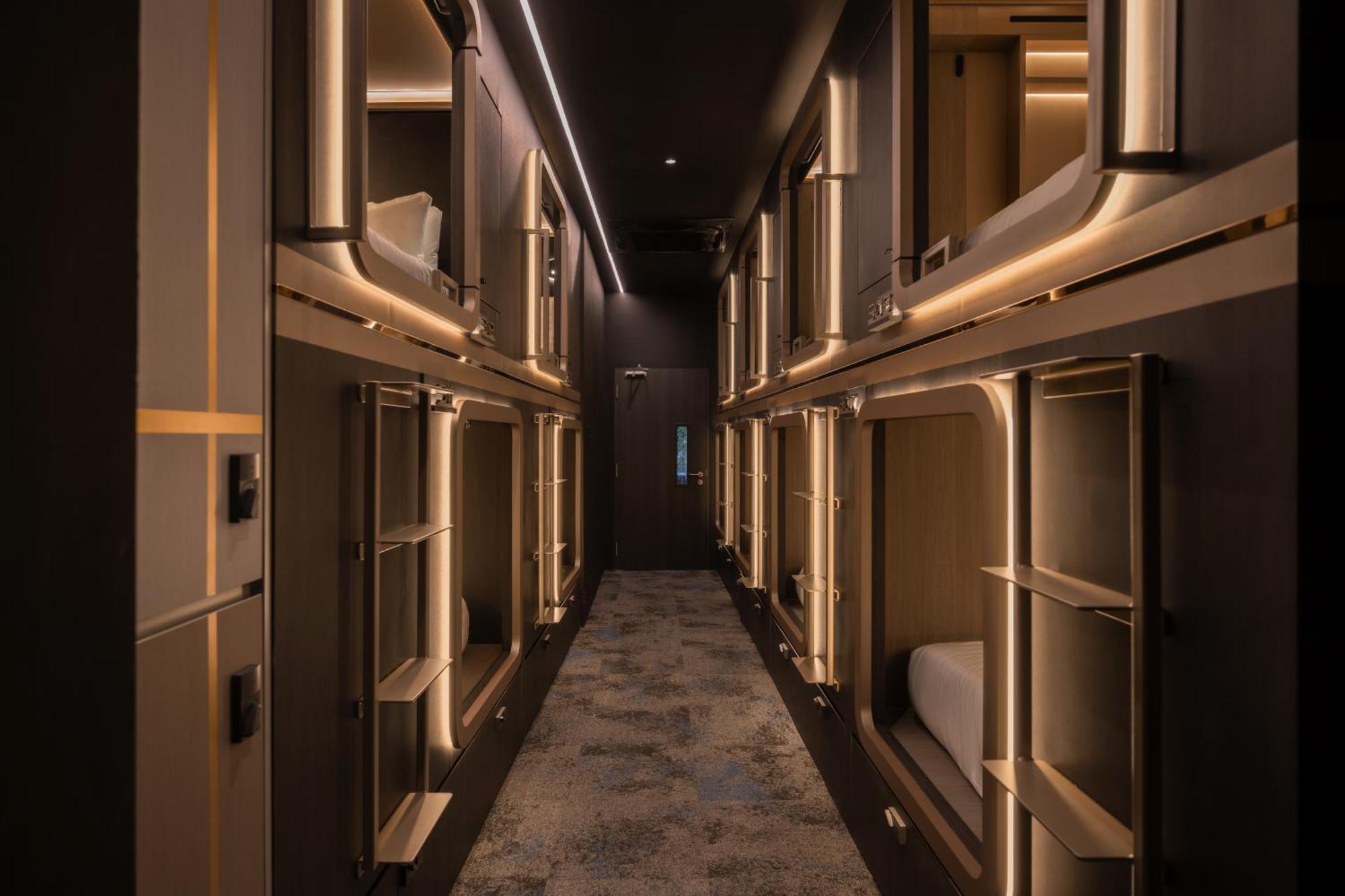 Cube Social Boutique Capsule Hotel At Boat Quay Singapour Extérieur photo